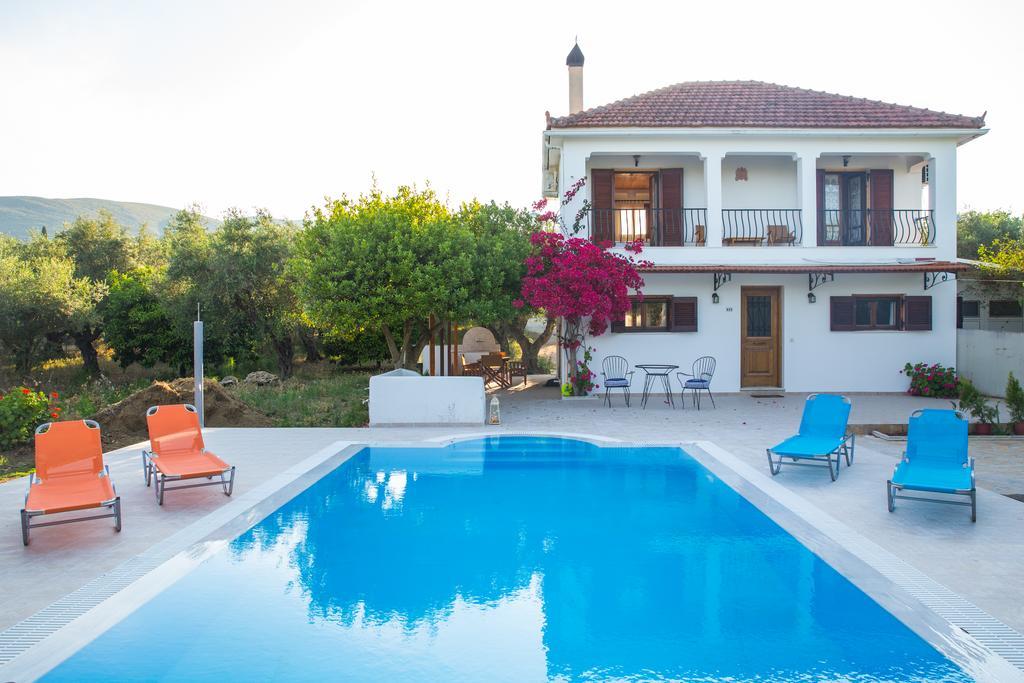 Villa Lola - 3 Bedrooms & Private Pool Lithakia  Exteriér fotografie
