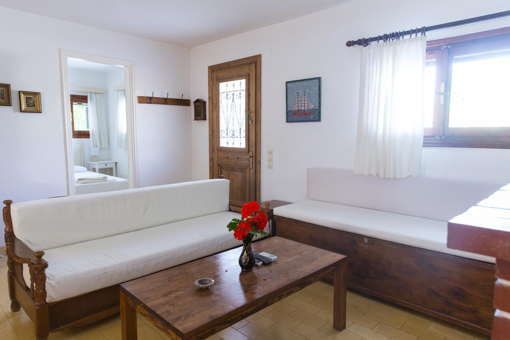 Villa Lola - 3 Bedrooms & Private Pool Lithakia  Exteriér fotografie